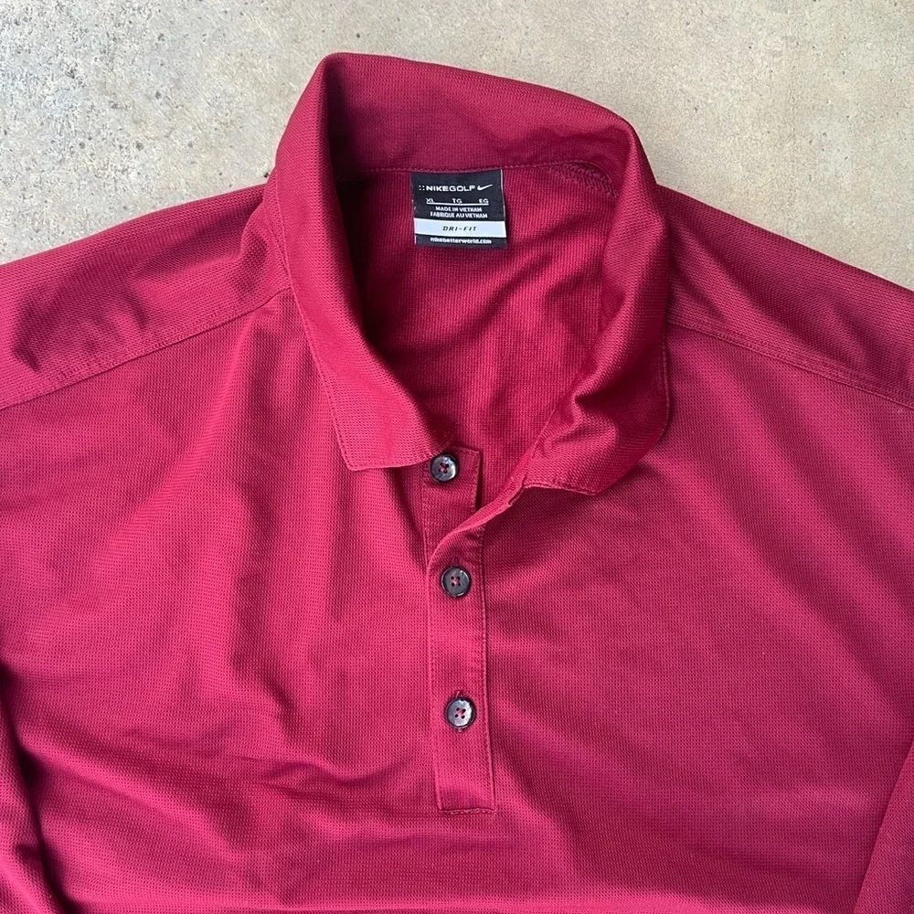 Nike Golf Polo Shirt Men’s Size XL Wine Red Short Sleeve Dri-FIT Logo